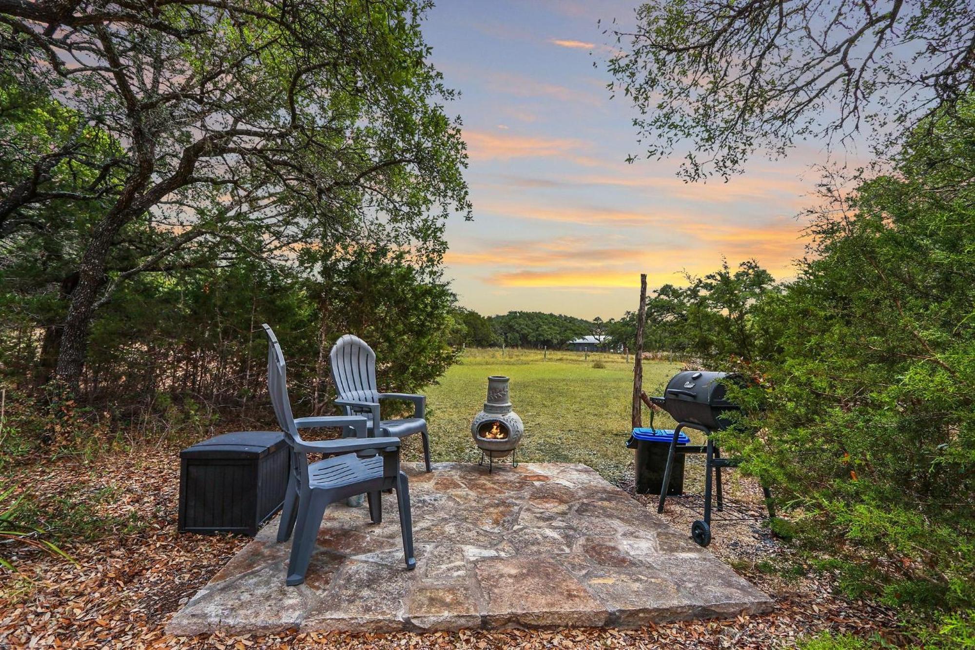 Cabins At Flite Acres - Coyote Cabin Wimberley Exterior foto